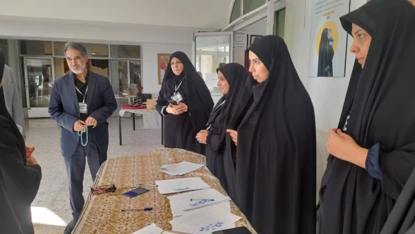 بازدید رئیس دانشگاه فرهنگیان استان از حوزه ارزیابی پردیس شهید باهنر(خواهران)  2