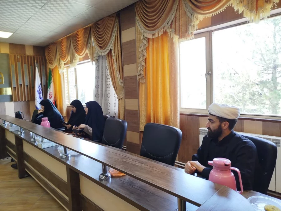 برگزاری ستاد استانی پویش سفیران حسینی (ع) دانشگاه فرهنگیان کرمان 2