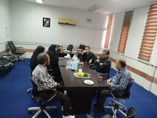 بازدید رئیس دانشگاه فرهنگیان استان از مرکز امیرکبیر جیرفت 2