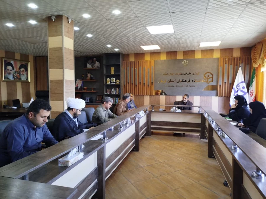 درشورای آموزشی دانشگاه فرهنگیان استان بربرگزاری حضوری امتحانات پایانی نیمسال دوم سال تحصیلی ۱۴۰۴_۱۴۰۳ از سوم شهریور ماه تاکید شد 3