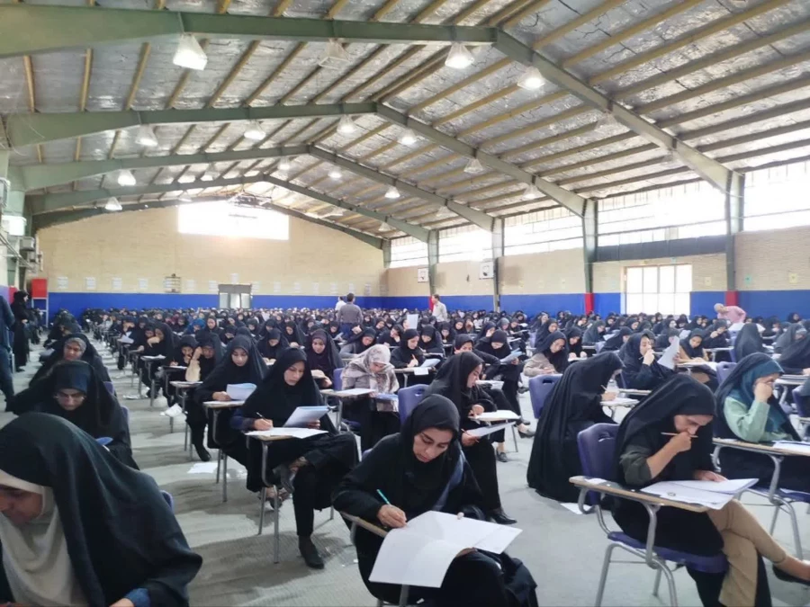 برگزاری آزمون ارزشیابی صلاحیت های حرفه ای معلمی (اصلح) باحضور ۲۵۰۰ مهارت آموز دردانشگاه فرهنگیان استان کرمان 2