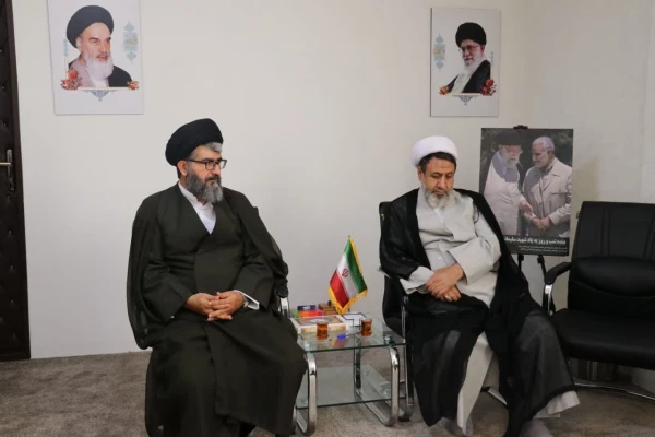 دیدار معاون پژوهش و فناوری دانشگاه فرهنگیان کشور با نماینده ولی فقیه در استان و امام جمعه کرمان 2