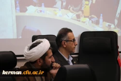  نشست هم اندیشی اساتیددانشگاه فرهنگیان کرمان با حضور دکتر سید تقی موسوی معاون پژوهش و برنامه ریزی دانشگاه فرهنگیان کشور  2