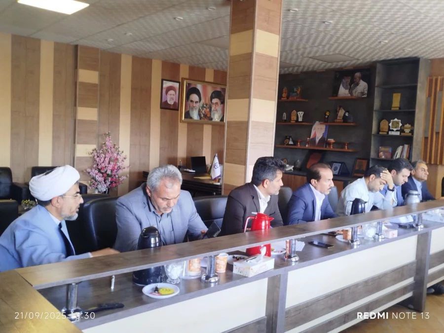 بررسی برنامه های بازگشایی دانشگاه (استقبال از دانشجو معلمان)در آغاز سال تحصیلی جدید 2