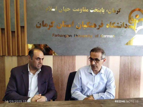 رئیس دانشگاه فرهنگیان استان در دیدار با مدیر کل کانون پرورشی فکری کودکان و نوجوانان برتقویت مهارت های دانشجو معلمان با استفاده ازظرفیت های کانون پرورش فکری کودکان و نوجوانان تاکید کرد.  2