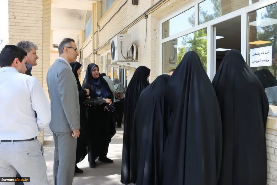 آغازفرآیند ثبت نام وپذیرش حضوری نودانشجو معلمان (ورودی ۱۴۰۵_۱۴۰۴) درپردیس شهید باهنر دانشگاه فرهنگیان کرمان 2