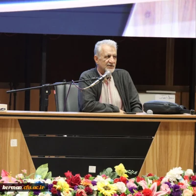 دومین روز ازآیین استقبال از نو دانشجو معلمان با حضور مصطفی رحماندوست ادامه یافت.