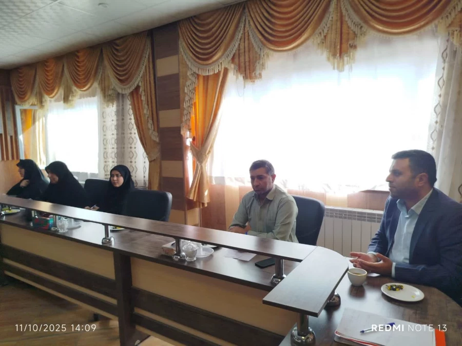 رئیس دانشگاه فرهنگیان استان از برگزاری نشست هیئت امنای دانشگاه درآینده نزدیک خبر داد. 5