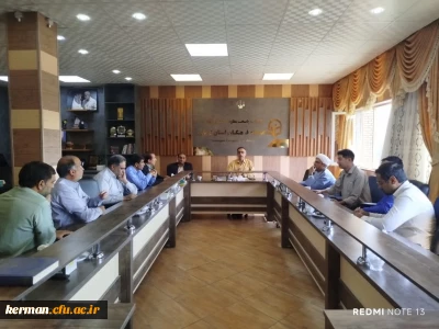 نشست صمیمانه رئیس دانشگاه فرهنگیان استان با سرپرستان سراهای دانشجویی پردیس خواجه نصیر الدین طوسی