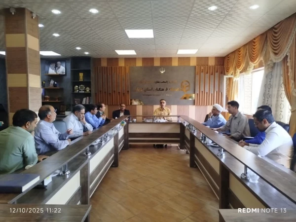 نشست صمیمانه رئیس دانشگاه فرهنگیان استان با سرپرستان سراهای دانشجویی پردیس خواجه نصیر الدین طوسی 2