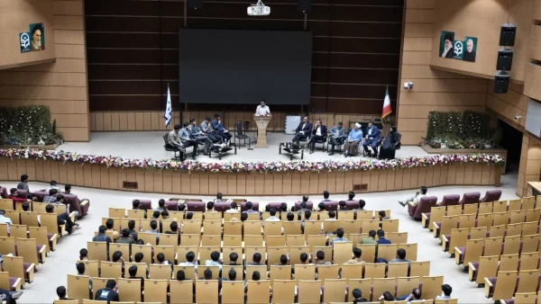 برگزاری اولین جلسه پرسش و پاسخ دانشجویی پردیس خواجه نصیر الدین طوسی در سال تحصیلی جدید 4