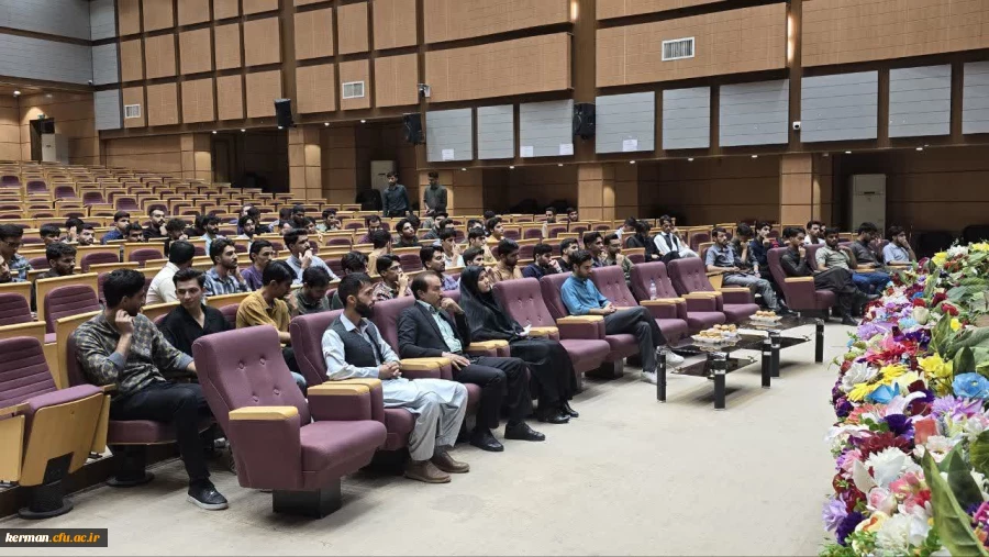 برگزاری اولین جلسه پرسش و پاسخ دانشجویی پردیس خواجه نصیر الدین طوسی در سال تحصیلی جدید 5