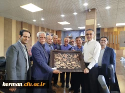 دیدار  جمعی از فرهیختگان دانشگاه فرهنگیان استان با دکتر بلوردی 2