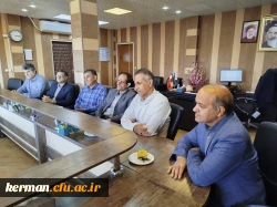 دیدار  جمعی از فرهیختگان دانشگاه فرهنگیان استان با دکتر بلوردی 2