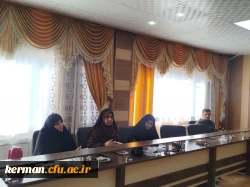 درشورای مدیریت دانشگاه فرهنگیان استان دستور کار جلسه هیئت امناء بررسی شد .  4