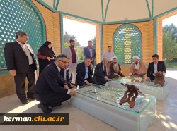 ادای احترام رئیس دانشگاه فرهنگیان کشور به شهدای گمنام دانشگاه فرهنگیان کرمان 2