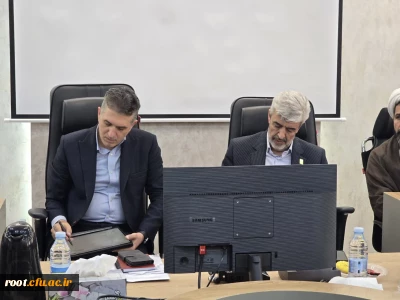 نشست صمیمی رئیس دانشگاه فرهنگیان کشور با اعضای هیئت علمی ،کارکنان و دانشجومعلمان دانشگاه فرهنگیان استان کرمان