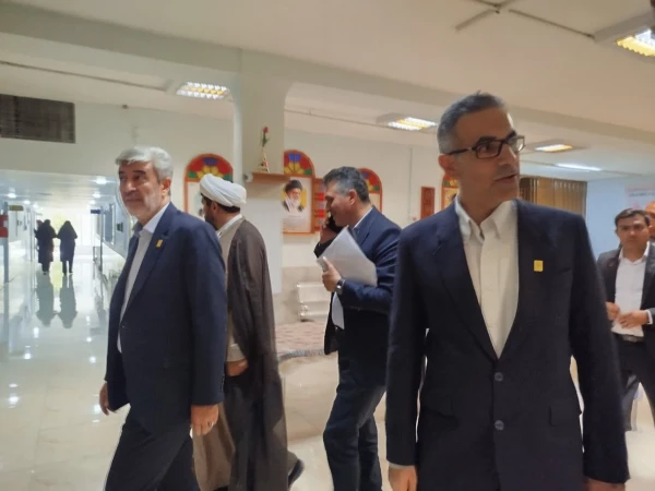 بازدید رئیس دانشگاه فرهنگیان کشور از پردیس شهید باهنر کرمان 4