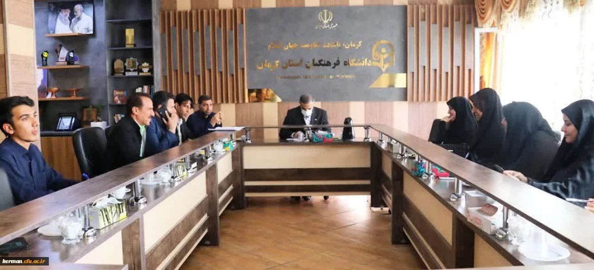 شورای دانشجویی دانشگاه فرهنگیان استان تهیه شناسنامه فنی بلوک های خوابگاهی و اتاق های دانشجویی را دردستور کار اجرایی قرار داد. 