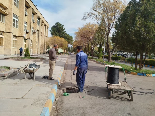 توسعه شبکه های ارتباطی و فناوری اطلاعات در پردیس خواجه نصیرالدین طوسی 6