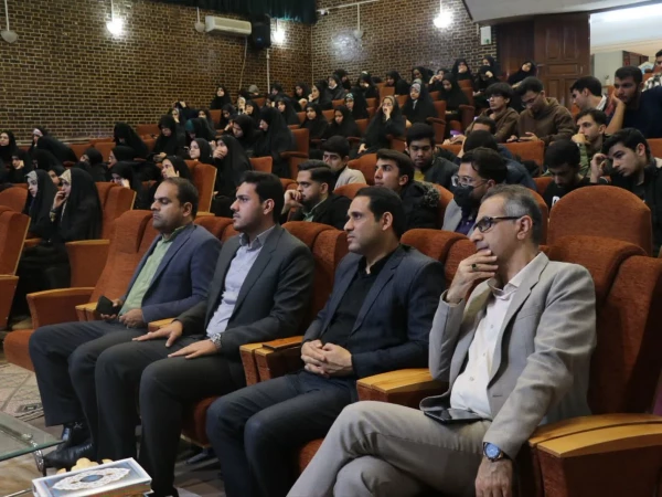  همایش دانشجو معلمان فعال قرآنی 3