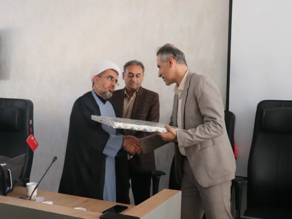 آیین تقدیر از ریاست ومعاون دانشجویی  پردیس خواجه نصیرالدین طوسی 8