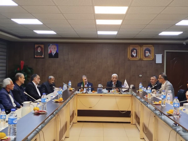 دیدار رئیس دانشگاه فرهنگیان استان با روسای سابق مراکز تربیت معلم کرمان 2