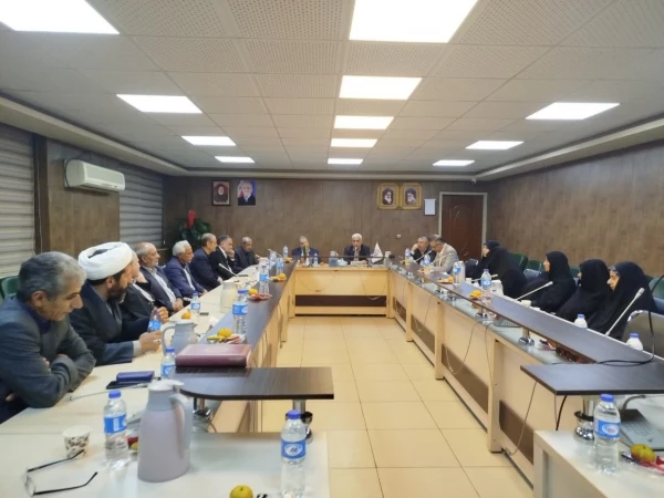 دیدار رئیس دانشگاه فرهنگیان استان با روسای سابق مراکز تربیت معلم کرمان 4