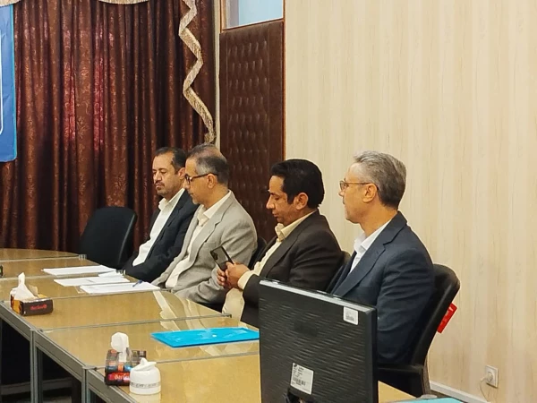 با حضور مدیرکل بازرسی استانداری کرمان راهکارهای پرداخت کسریات و بدهی های حقوق دانشجومعلمان مورد بررسی قرار گرفت 3