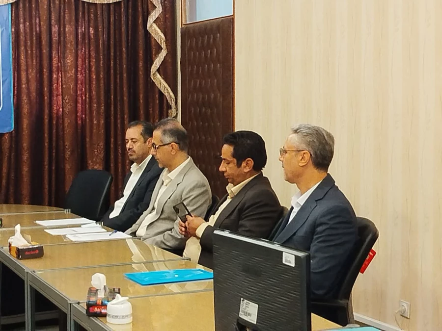 با حضور مدیرکل بازرسی استانداری کرمان راهکارهای پرداخت کسریات و بدهی های حقوق دانشجومعلمان مورد بررسی قرار گرفت 3