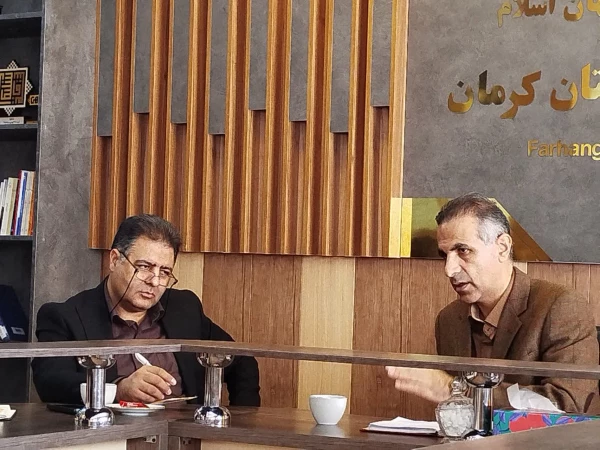 تأکید بر رسیدگی مشکلات رفاهی دانشجویان بررسی راههای پرداخت کسورات دانشجویی 2