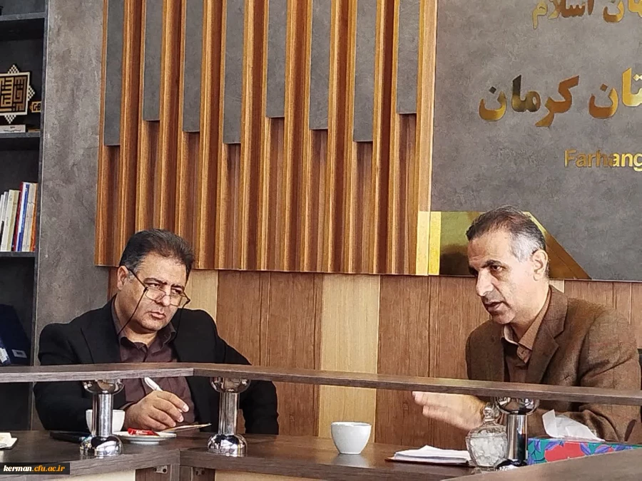 تأکید بر رسیدگی مشکلات رفاهی دانشجویان بررسی راههای پرداخت کسورات دانشجویی 2