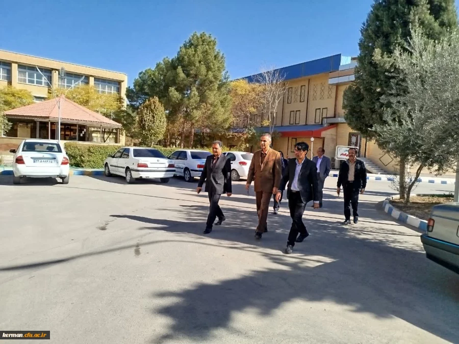 تأکید بر رسیدگی مشکلات رفاهی دانشجویان بررسی راههای پرداخت کسورات دانشجویی 13