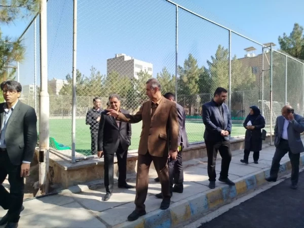 تأکید بر رسیدگی مشکلات رفاهی دانشجویان بررسی راههای پرداخت کسورات دانشجویی 17