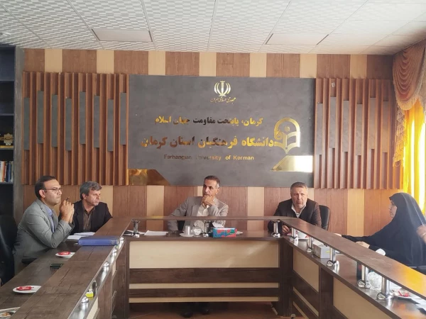 #تقدیراز  مسئولین کتابخانه های دانشگاه بمناسبت هفته کتاب وکتابخوانی
#تقدیرازبرگزارکنندگان نمایشگاه دست سازهای علوم تجربی 2