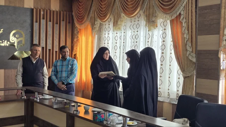 تجلیل از دانشجومعلمان حائز رتبه های برتر در جشنواره کشوری؛ «رویش،حرکت و رسش قلم» 7