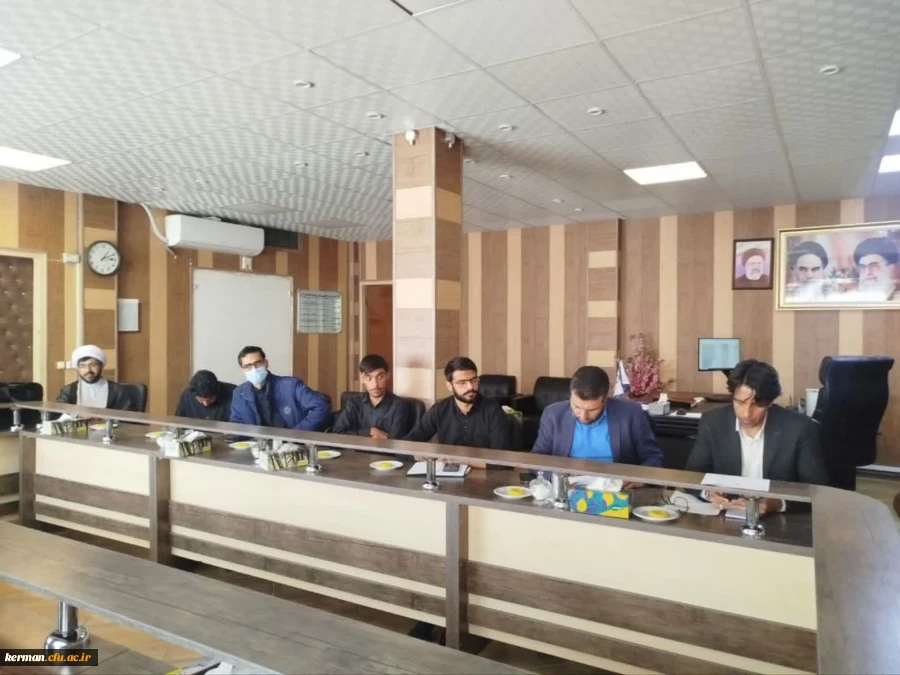 نشست صمیمی رئیس دانشگاه فرهنگیان استان با دبیران کانون ها،انجمن ها وتشکلهای دانشجویی  2