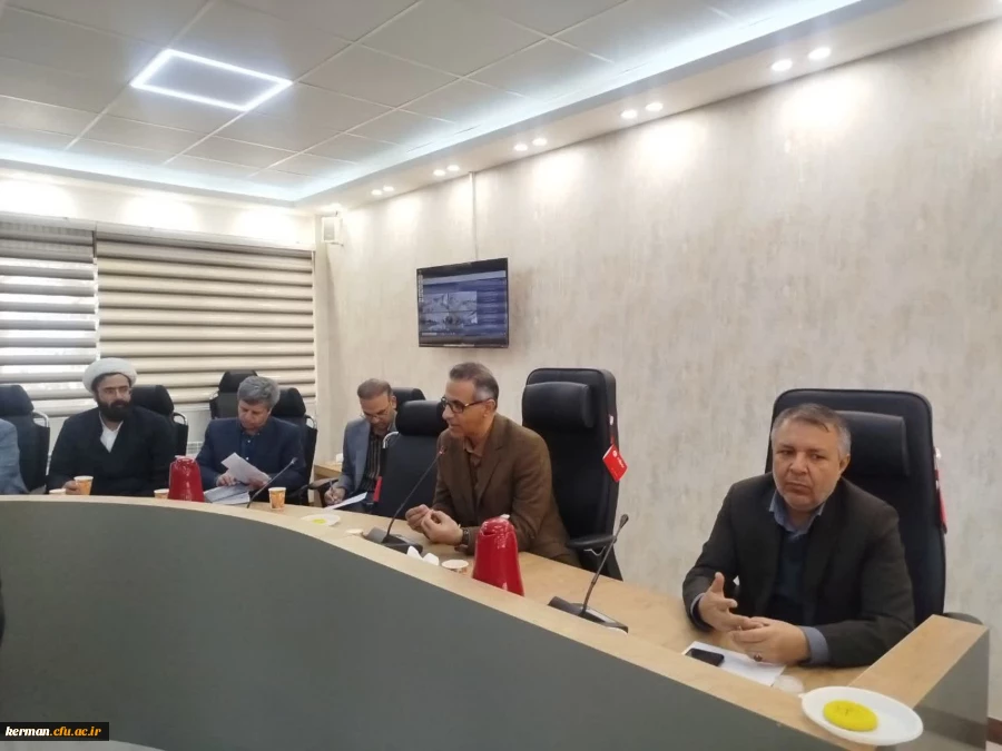 جلسه هزار نشست استادی در محضر شهدای علمی و اقتدار ملی به همت کانون بسیج اساتید دانشگاه فرهنگیان استان کرمان برگزار شد 2