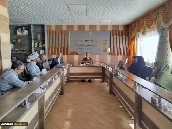 بررسی برنامه های هفته پژوهش در جلسه شورای پژوهشی دانشگاه فرهنگیان استان کرمان 2