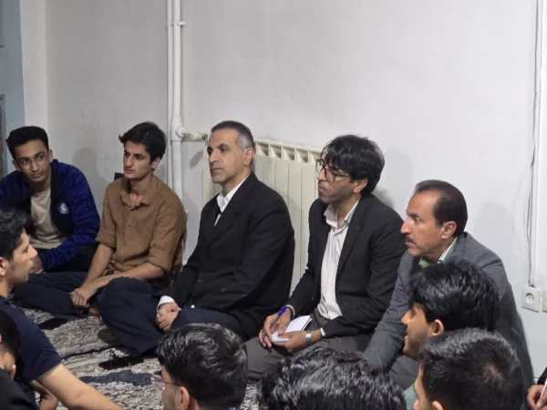 بازدید میدانی مسئولین دانشگاه از سرای دانشجویی شهید علی بیگی پردیس خواجه نصیرالدین طوسی 3