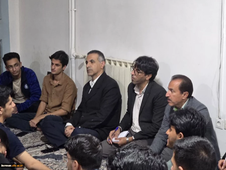بازدید میدانی مسئولین دانشگاه از سرای دانشجویی شهید علی بیگی پردیس خواجه نصیرالدین طوسی 3