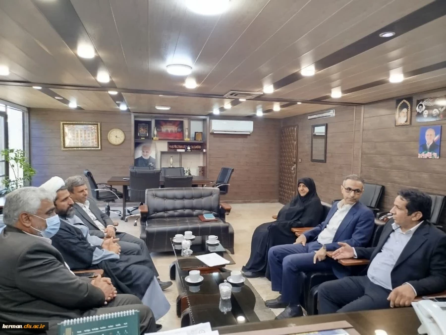 راههای اخذبدهی وکسورات حقوق دانشجویی و فارغ التحصیلان دانشگاه فرهنگیان بررسی شد.  2