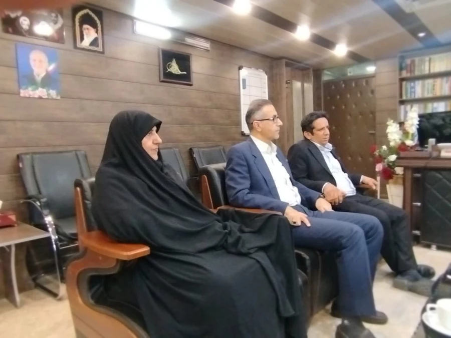 راههای اخذبدهی وکسورات حقوق دانشجویی و فارغ التحصیلان دانشگاه فرهنگیان بررسی شد.  3