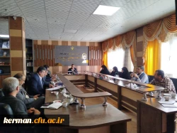 در نشست شورای مدیریت دانشگاه فرهنگیان استان یاد و خاطره آتش نشان فداکار شهید میر شکاری گرامی داشته شد. 3