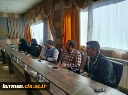 در نشست شورای مدیریت دانشگاه فرهنگیان استان یاد و خاطره آتش نشان فداکار شهید میر شکاری گرامی داشته شد. 5