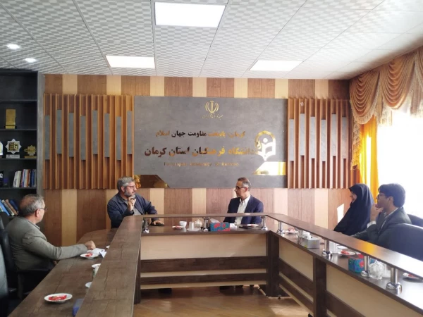  انعقاد تفاهم نامه همکاری فی ما بین دانشگاه فرهنگیان استان وبنیاد شهید و امورایثارگران استان کرمان 3