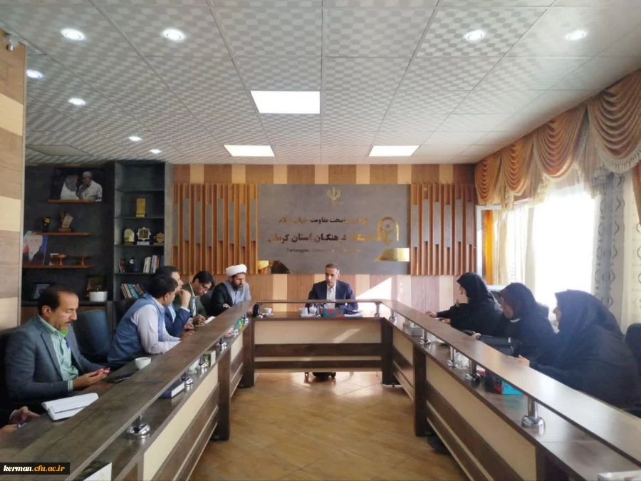 بررسی برنامه های جشن روز دانشجو درشورای دانشجویی دانشگاه فرهنگیاان استان کرمان 2