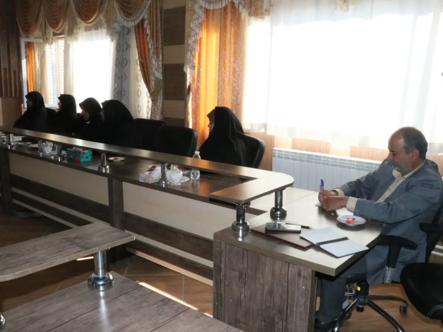 بررسی برنامه های جشن روز دانشجو درشورای دانشجویی دانشگاه فرهنگیاان استان کرمان 3