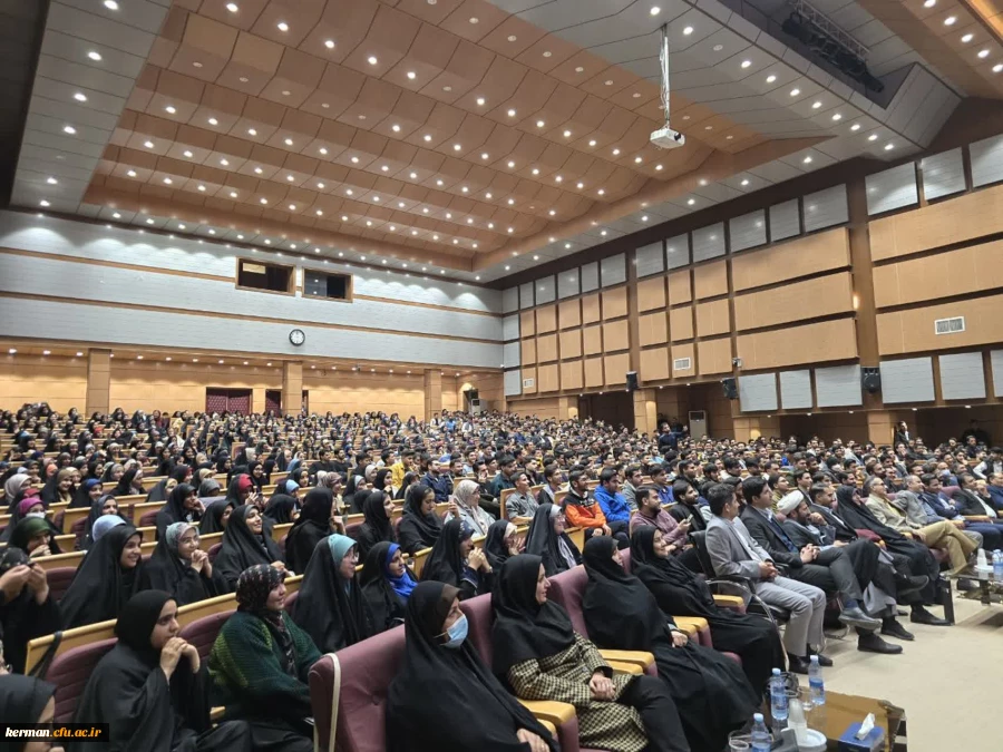 آیین گرامیداشت شانزدهم آذر روز دانشجو در دانشگاه فرهنگیان استان کرمان  8