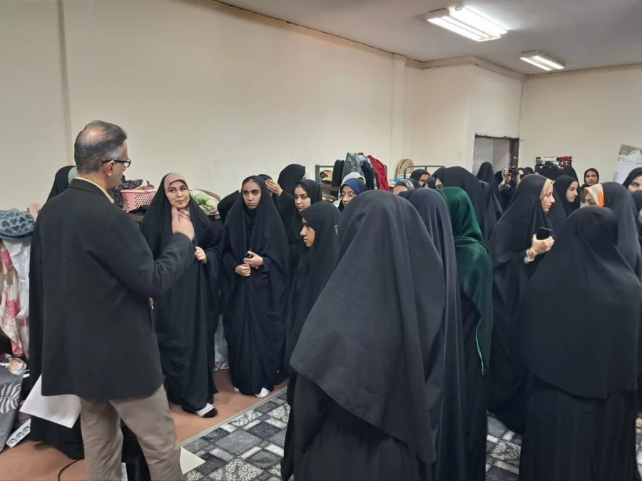  بازدید مسئولین دانشگاه فرهنگیان استان کرمان از خوابگاه دانشجویی واحد تابعه جیرفت 2